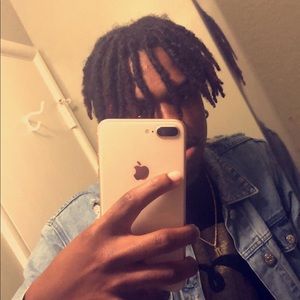 Meet your Posher, Eric